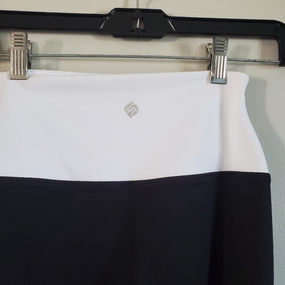 Nova Sport leggings NEW black and white sz XS color block - Picture 4 of 11